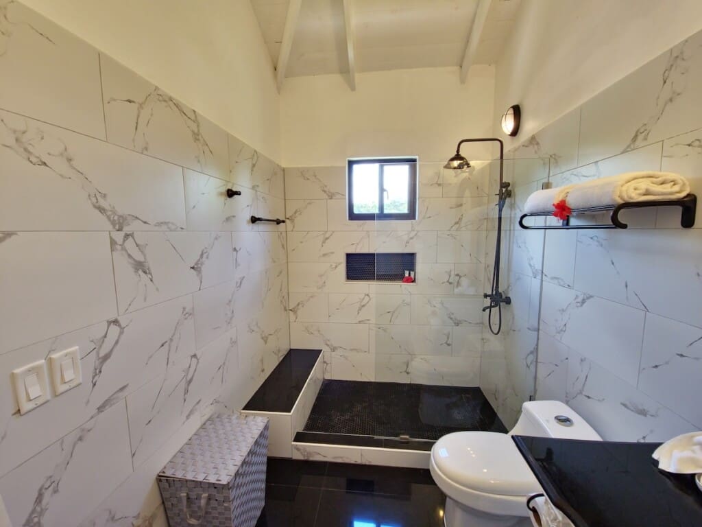 939fd0ea 5834 4fd3 b2f4 38ac85a553ba.jpg